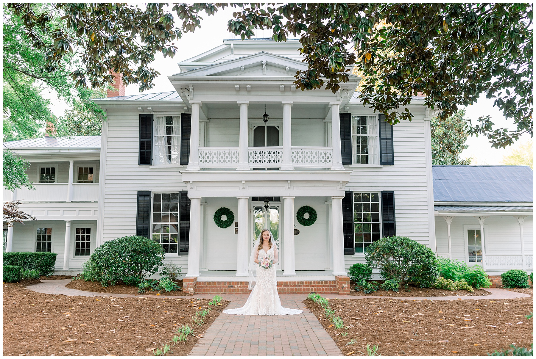 Leslie Alford Mims House Bridal Session - Holly Springs Wedding Photographer - Tiffany L Johnson Photography_0020.jpg