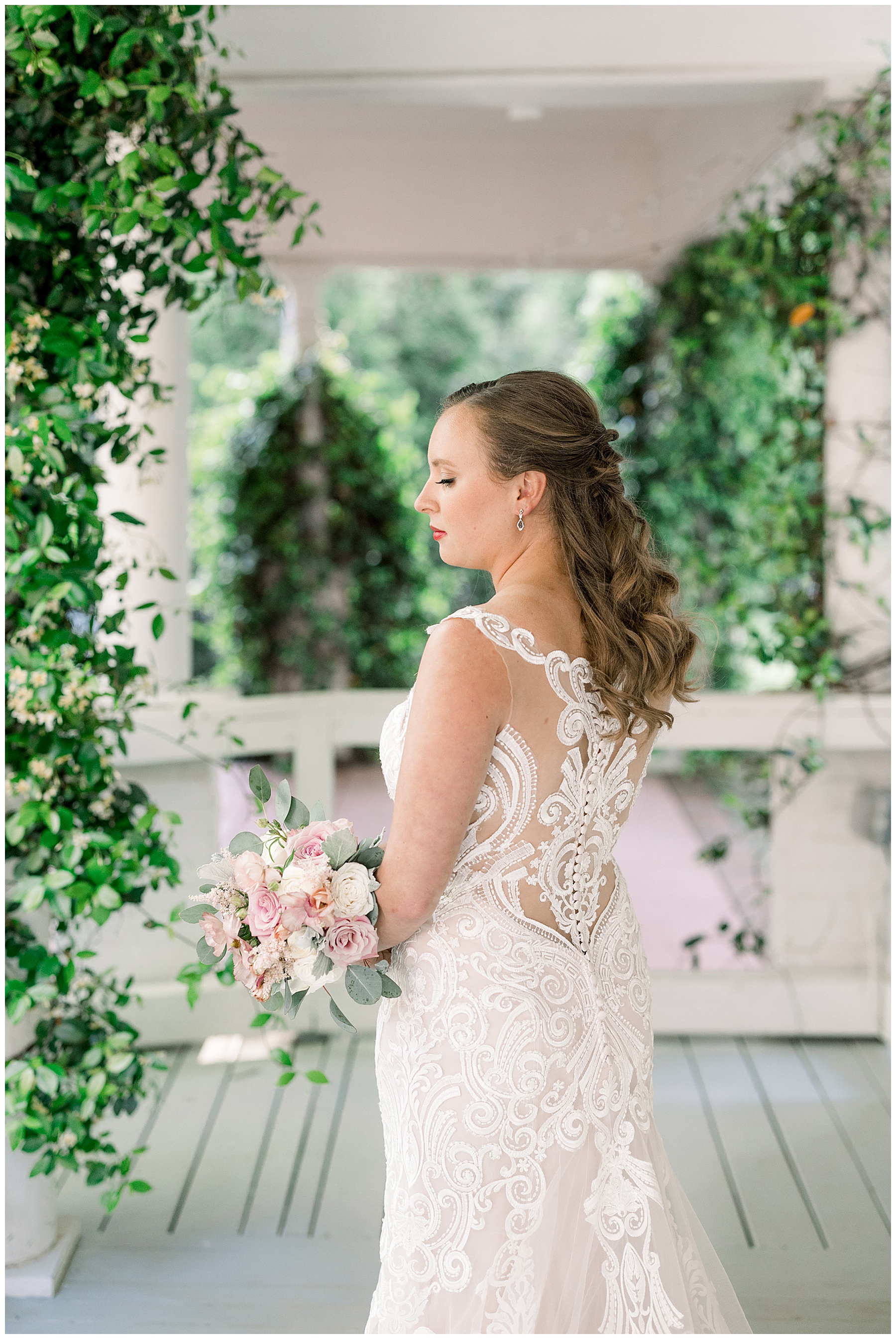 Leslie Alford Mims House Bridal Session - Holly Springs Wedding Photographer - Tiffany L Johnson Photography_0033.jpg