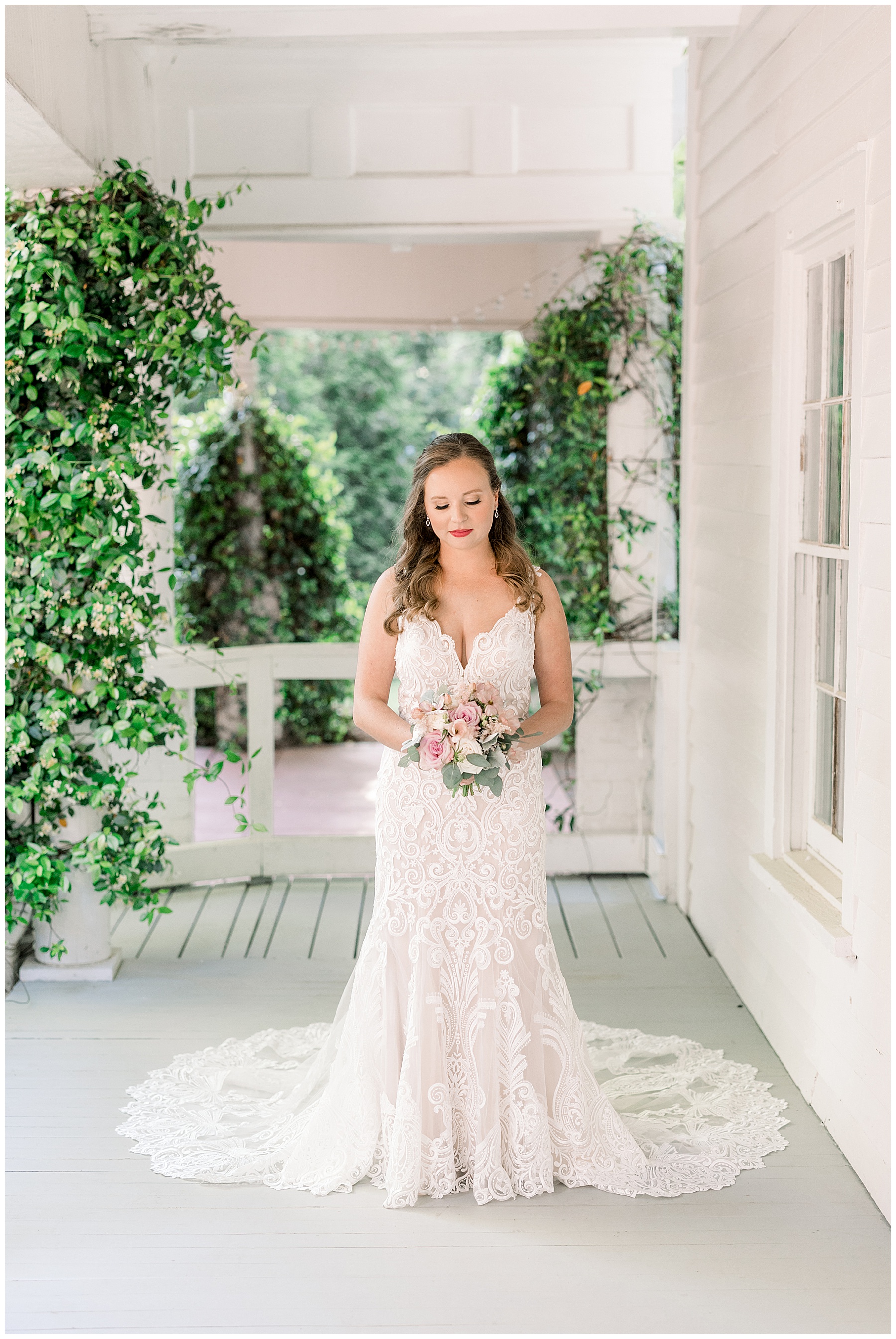 Leslie Alford Mims House Bridal Session - Holly Springs Wedding Photographer - Tiffany L Johnson Photography_0041.jpg