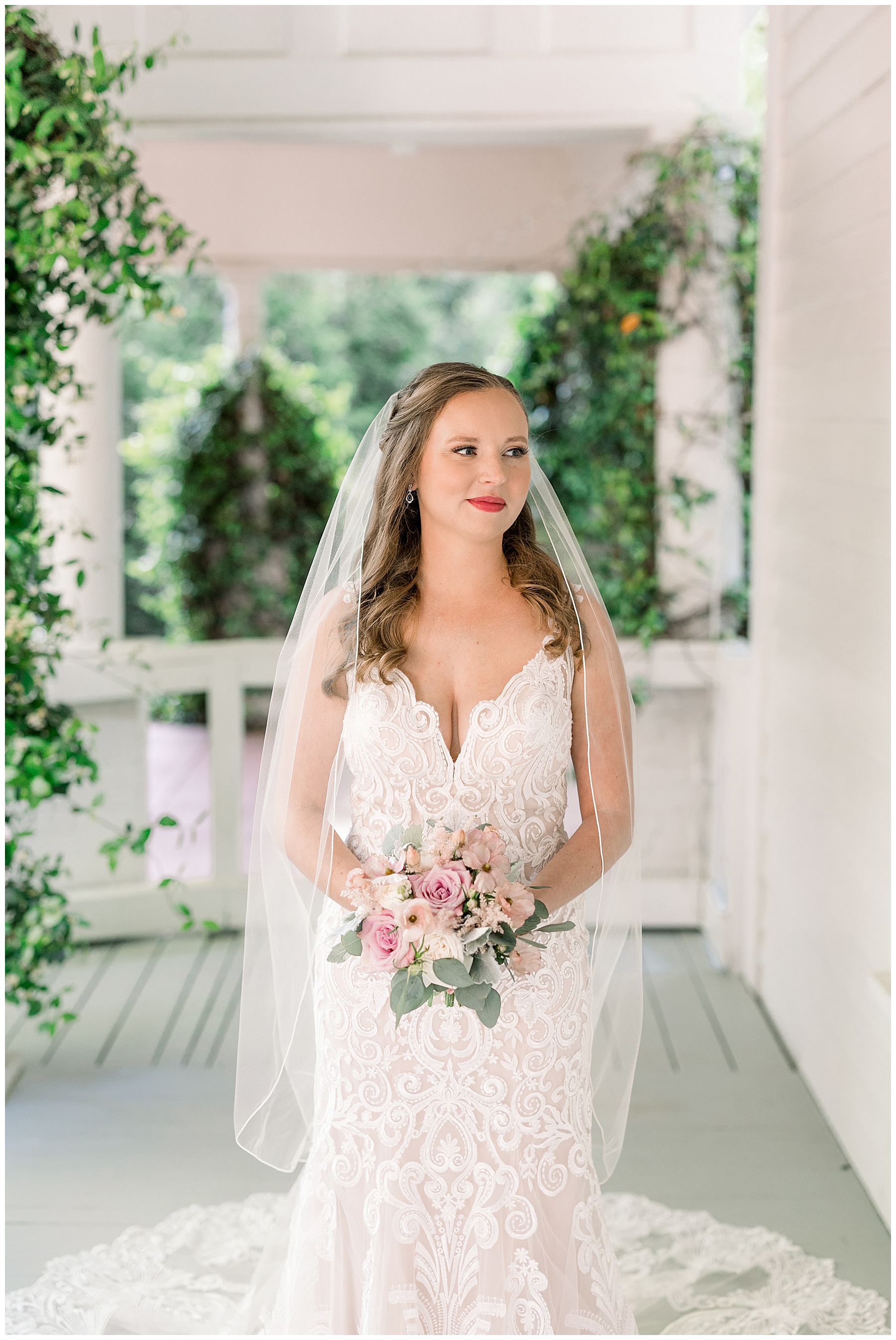 Leslie Alford Mims House Bridal Session - Holly Springs Wedding Photographer - Tiffany L Johnson Photography_0045.jpg