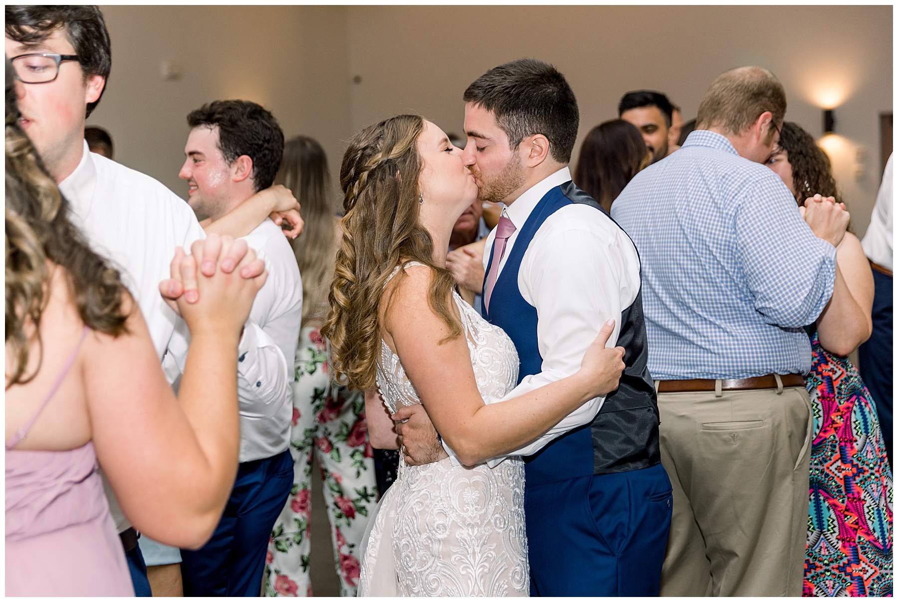 The Maxwell Wedding Day - Tiffany L Johnson Photography_0239