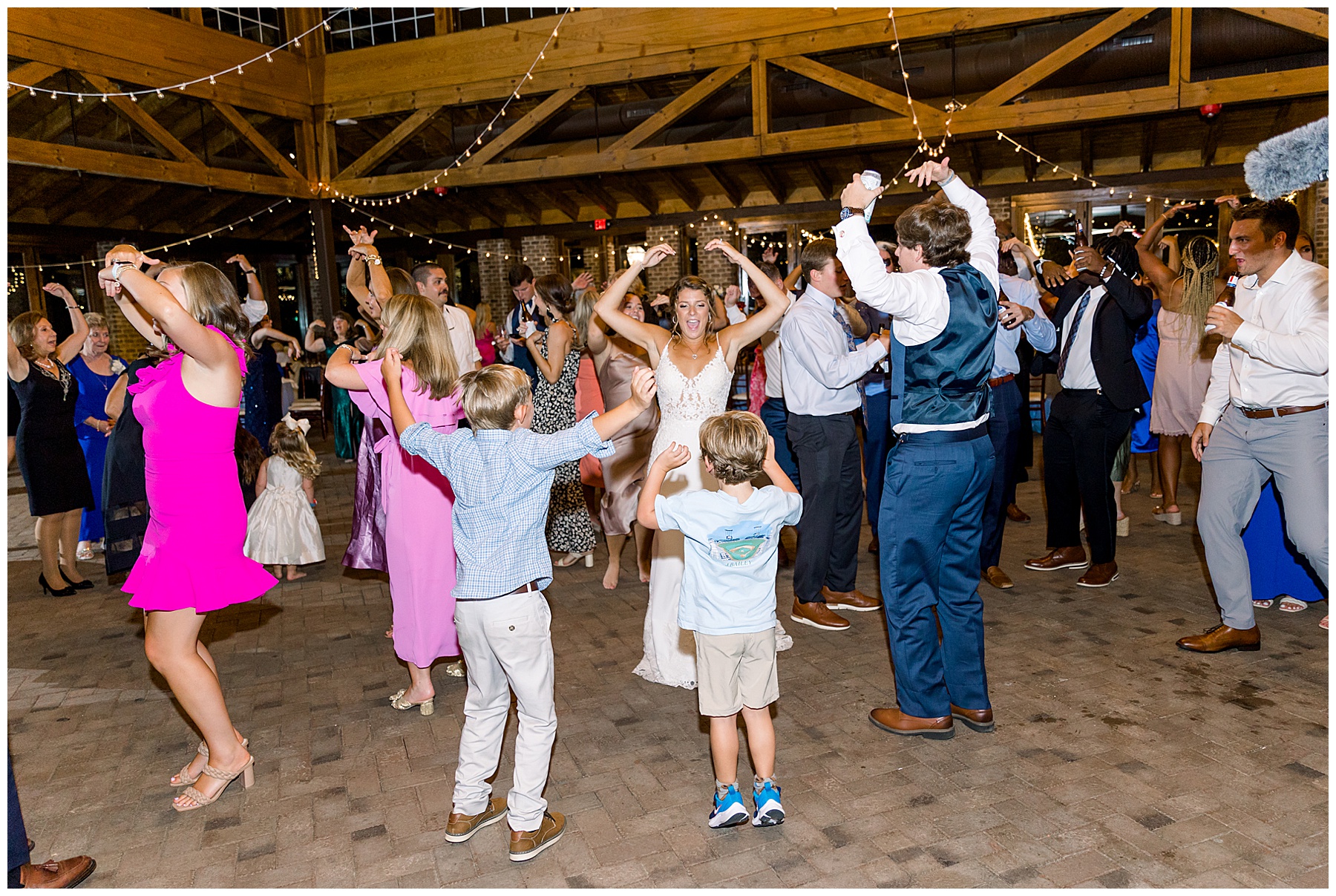 The Sutherland Estate Wedding Day - Tiffany L Johnson Photography_0240