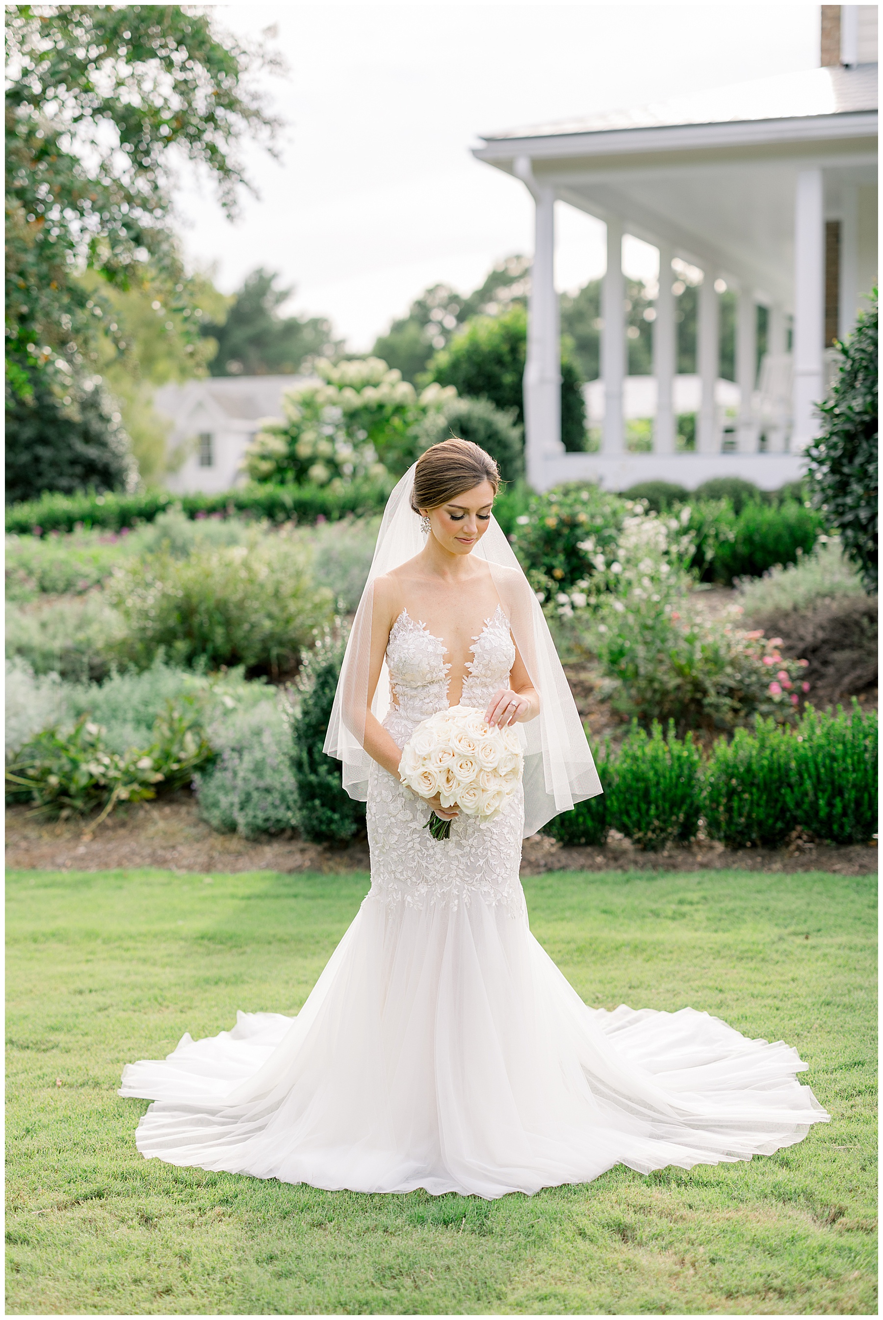 Walnut Hill Bridal Session - Tiffany L Johnson Photography_0007.jpg Walnut Hill Bridal Session - Tiffany L Johnson Photography_0007.jpg