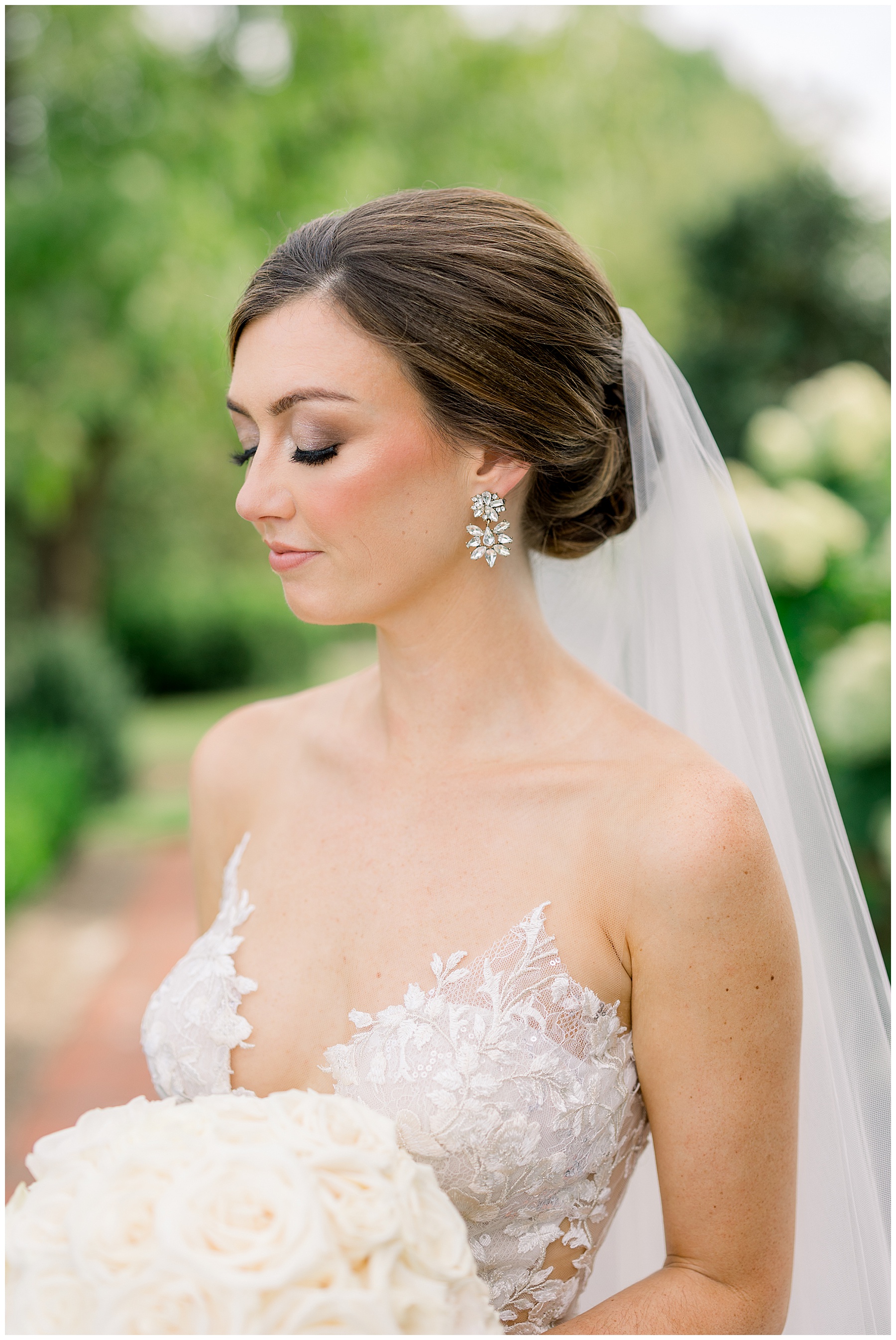 Walnut Hill Bridal Session - Tiffany L Johnson Photography_0023.jpg Walnut Hill Bridal Session - Tiffany L Johnson Photography_0023.jpg