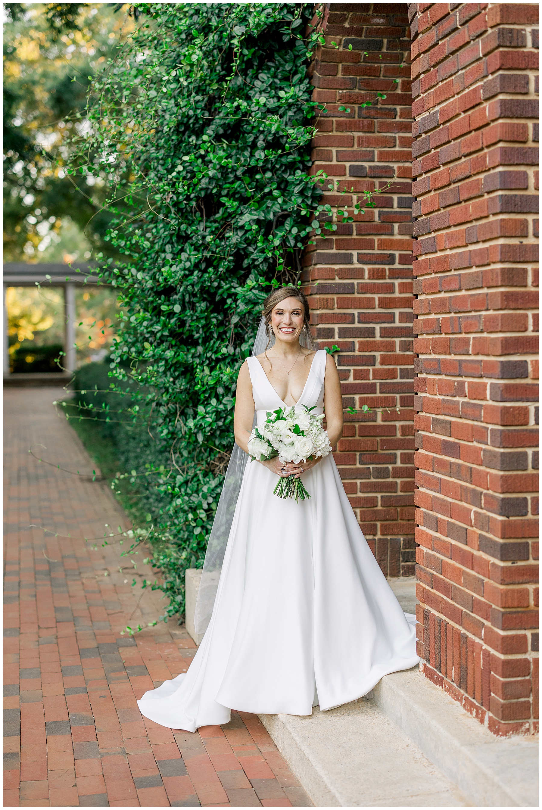 Meredith College Bridal Session - Tiffany L Johnson Photography_0046.jpg Meredith College Bridal Session - Tiffany L Johnson Photography_0046.jpg