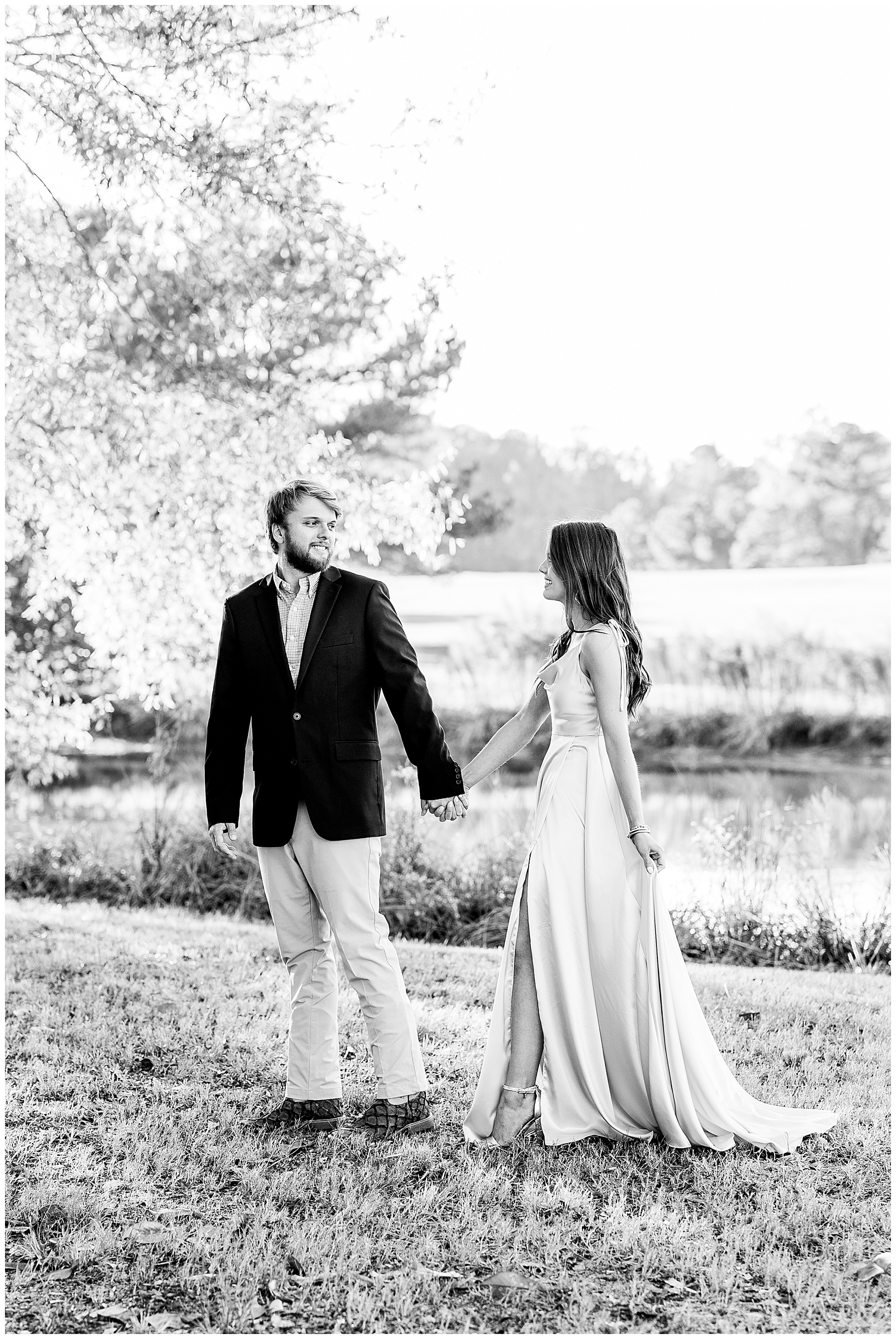 Field Engagement Session - Tiffany L Johnson Photography_0052.jpg