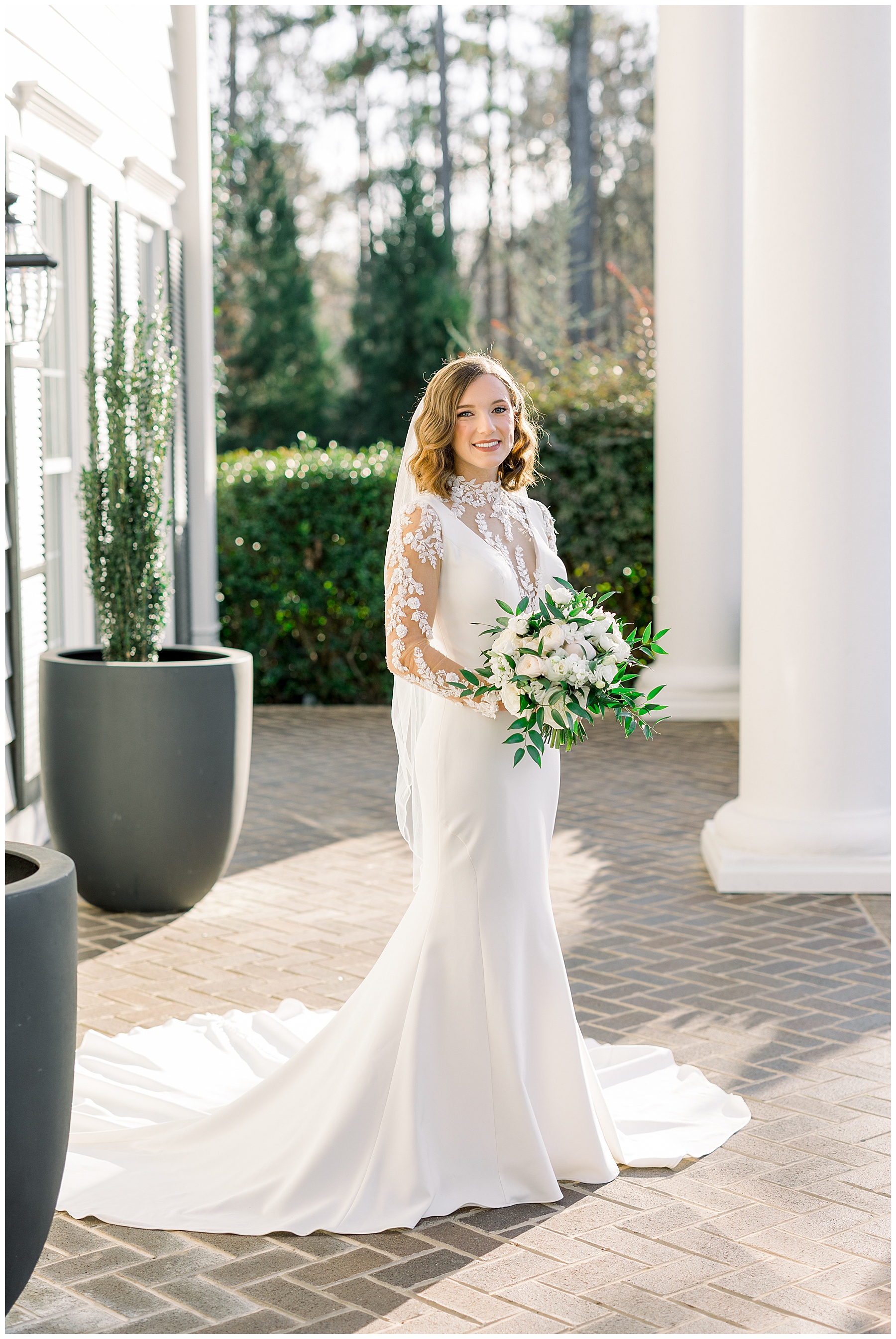 Highgrove Estate Bridal Session - Tiffany L Johnson Photography_0012.jpg
