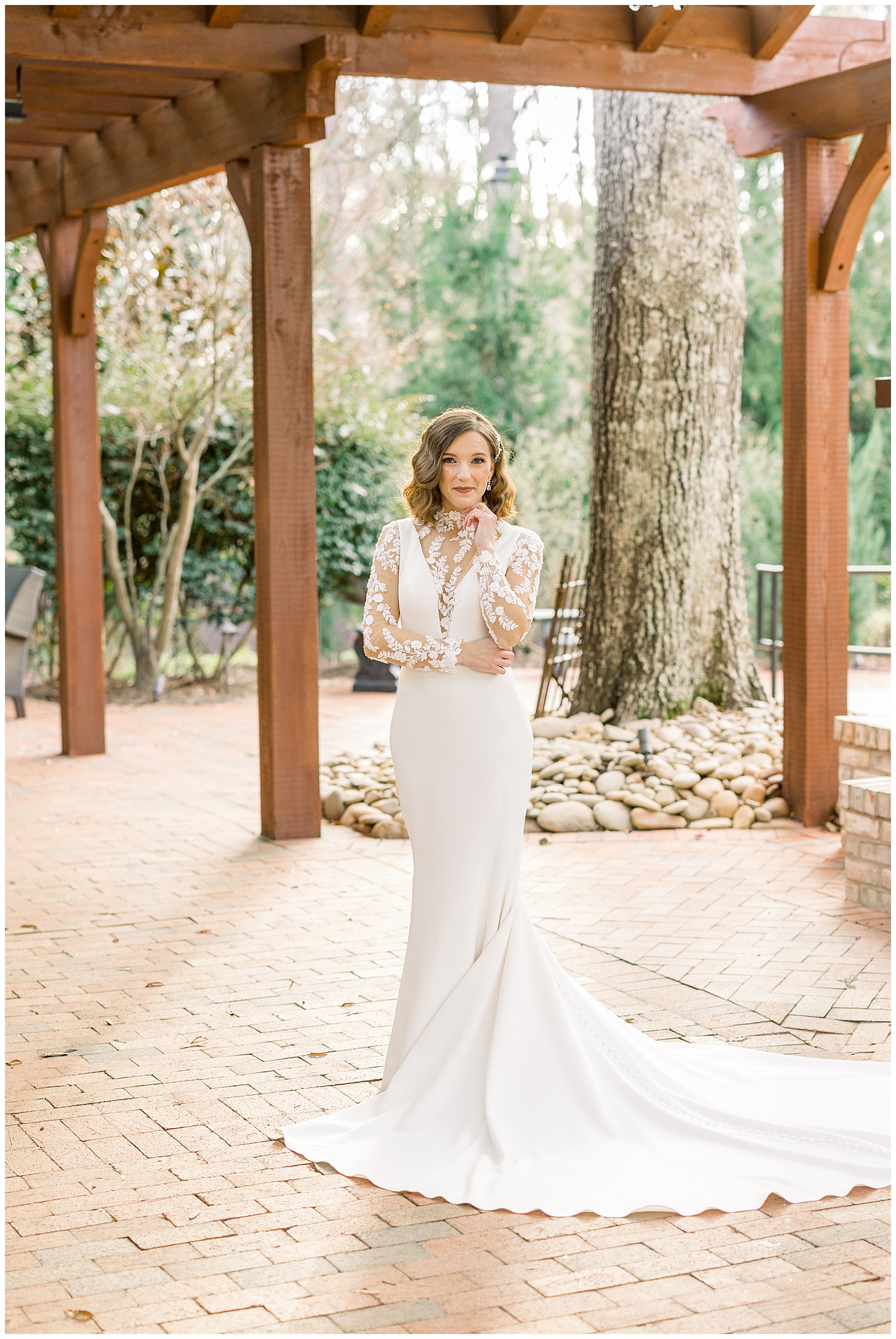 Highgrove Estate Bridal Session - Tiffany L Johnson Photography_0026.jpg
