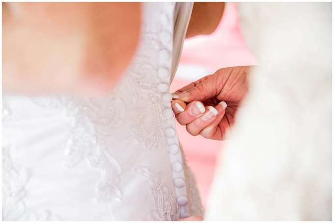 The Leaning Tree- Bailey NC -Wedding Day- Tiffany L Johnson_0027.jpg