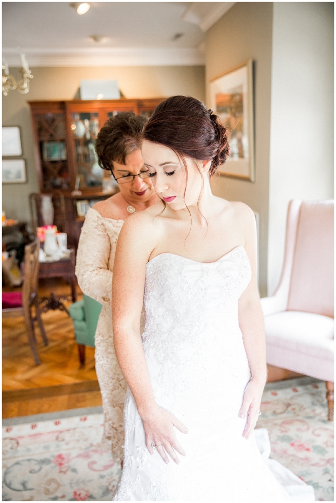 The Leaning Tree- Bailey NC -Wedding Day- Tiffany L Johnson_0028.jpg