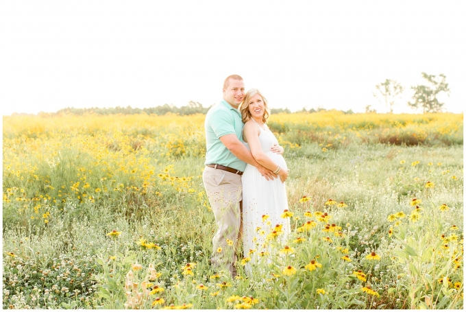 flower field maternity session - wilson nc - tiffany l johnson photography_0007.jpg