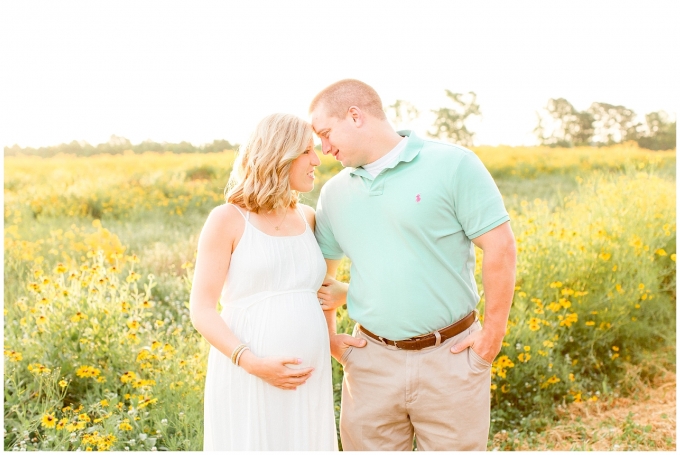 flower field maternity session - wilson nc - tiffany l johnson photography_0011.jpg