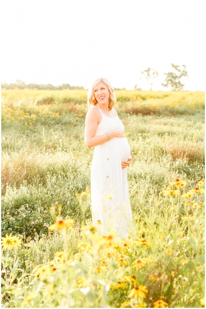 flower field maternity session - wilson nc - tiffany l johnson photography_0018.jpg