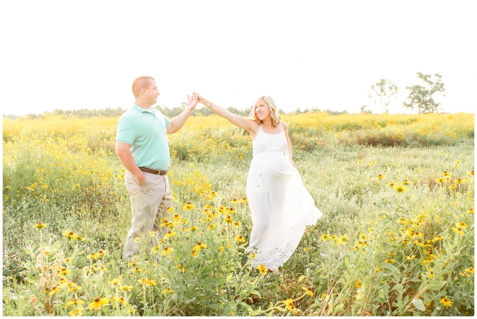 flower field maternity session - wilson nc - tiffany l johnson photography_0020.jpg