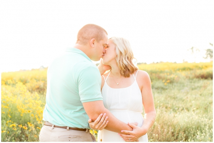 flower field maternity session - wilson nc - tiffany l johnson photography_0021.jpg