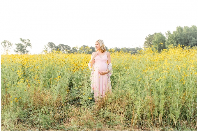 flower field maternity session - wilson nc - tiffany l johnson photography_0033.jpg