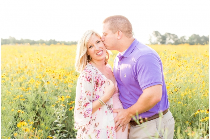 flower field maternity session - wilson nc - tiffany l johnson photography_0035.jpg