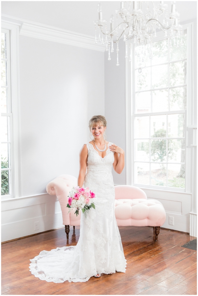 leslie alford mims house-bridal portraits-mims house-tiffany l johnson photography_0010.jpg