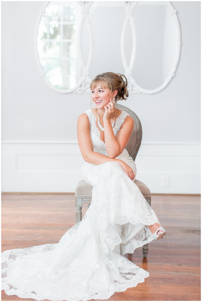 leslie alford mims house-bridal portraits-mims house-tiffany l johnson photography_0016.jpg