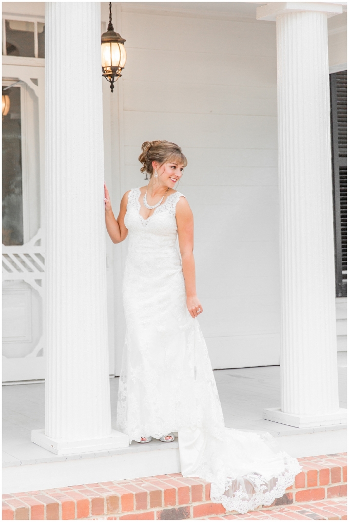 leslie alford mims house-bridal portraits-mims house-tiffany l johnson photography_0033.jpg