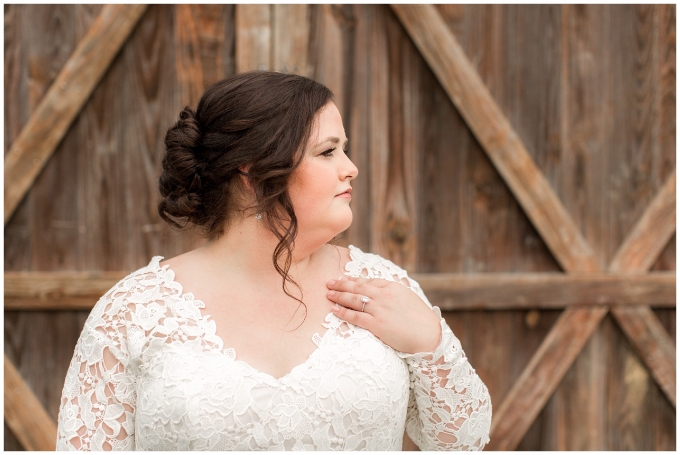 kenly bridal portrait session-tiffany l johnson photography - bridal session_0012.jpg