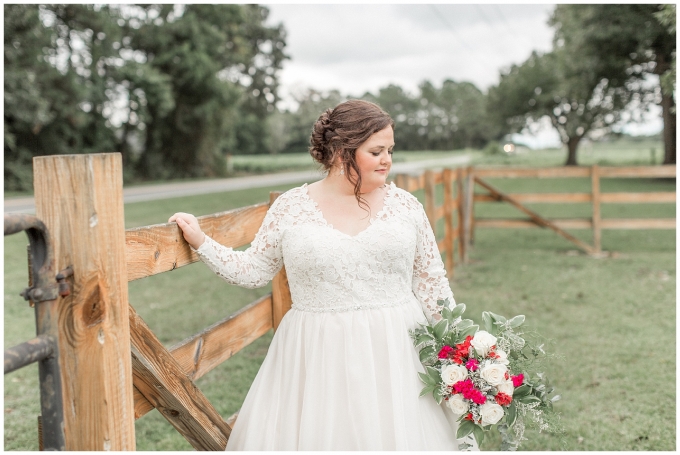 kenly bridal portrait session-tiffany l johnson photography - bridal session_0020.jpg