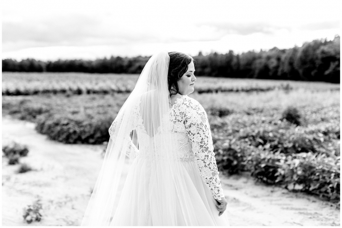 kenly bridal portrait session-tiffany l johnson photography - bridal session_0028.jpg