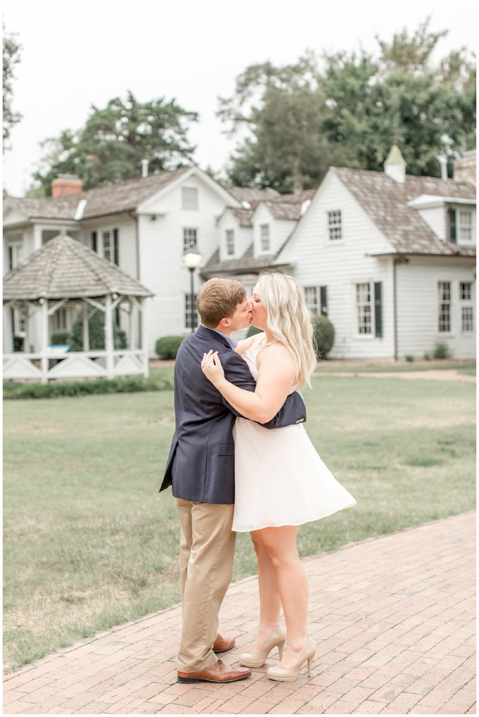 historic oak engagement session raleigh nc-tiffany l johnson photography - raleigh nc engagement session_0044.jpg