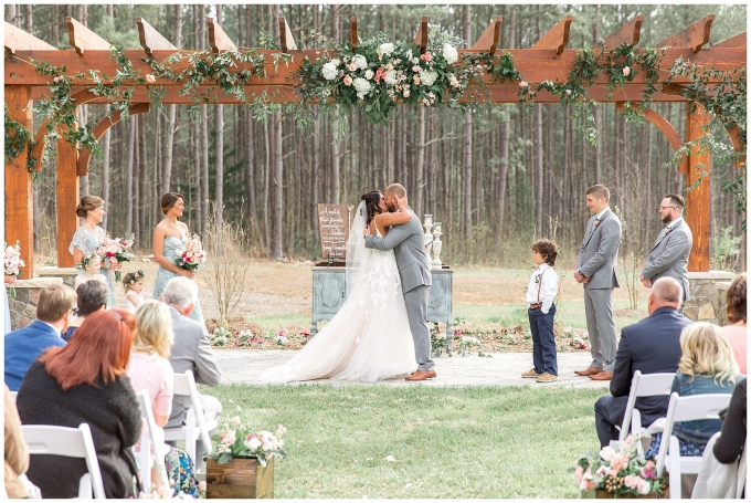 The pavilion at carriage farm wedding-raleigh nc wedding-tiffany l johnson photography-nc wedding photographer_0144.jpg