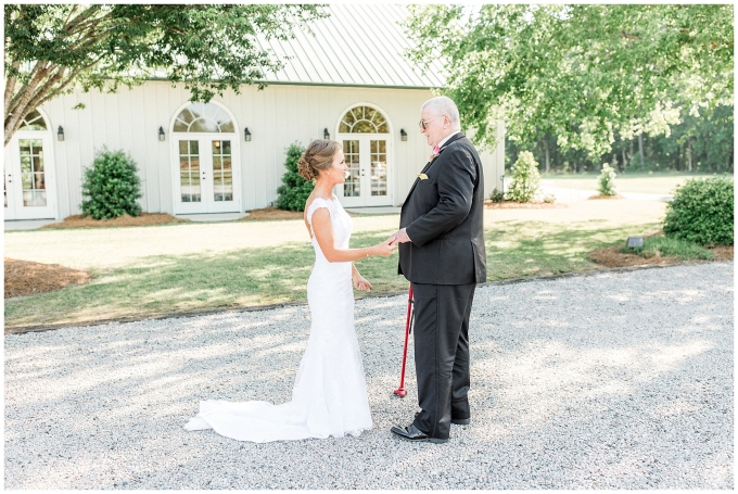 Fox Hollow Farms Wedding Day-Tiffany L Johnson Photography-Raleigh wedding photographer_0031.jpg