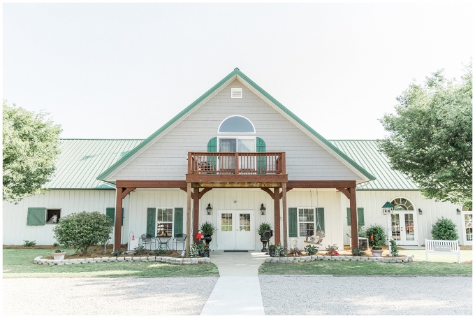 Fox Hollow Farms Wedding Day-Tiffany L Johnson Photography-Raleigh wedding photographer_0108.jpg