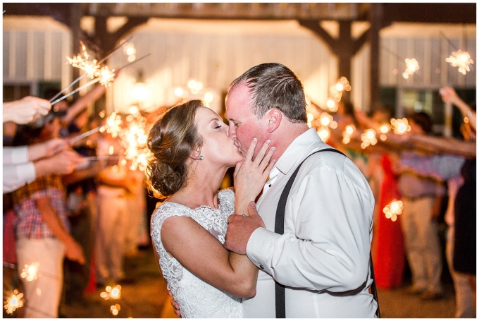 Fox Hollow Farms Wedding Day-Tiffany L Johnson Photography-Raleigh wedding photographer_0141.jpg