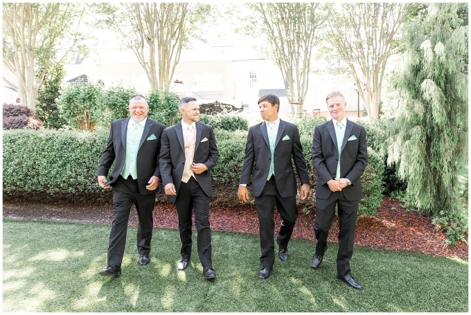 Highgrove Estate wedding day-raleigh wedding photographer-tiffany l johnson photography_0082.jpg