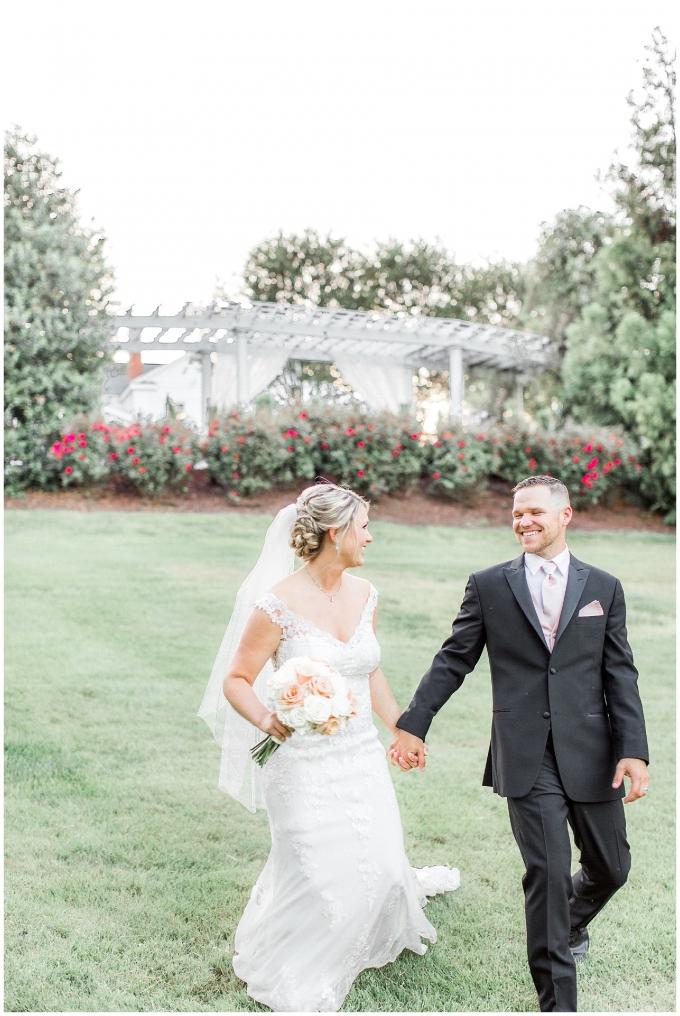 Highgrove Estate wedding day-raleigh wedding photographer-tiffany l johnson photography_0123.jpg