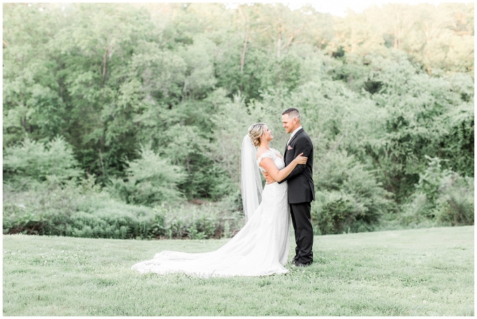 Highgrove Estate wedding day-raleigh wedding photographer-tiffany l johnson photography_0129.jpg