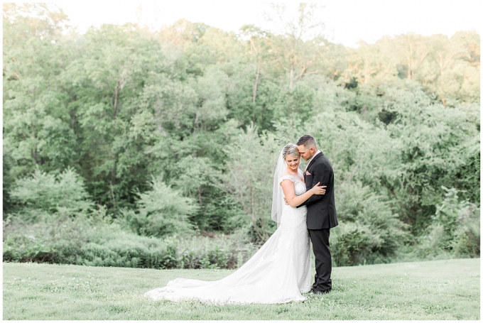 Highgrove Estate wedding day-raleigh wedding photographer-tiffany l johnson photography_0139.jpg