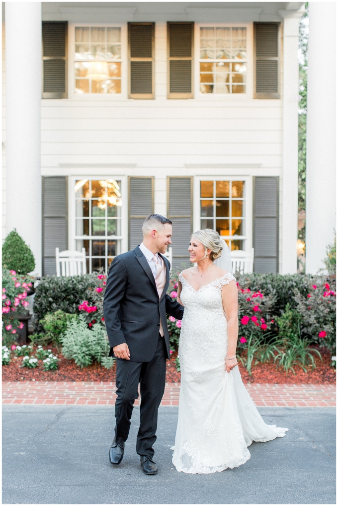 Highgrove Estate wedding day-raleigh wedding photographer-tiffany l johnson photography_0154.jpg