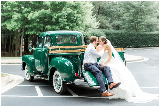 Raleigh nc wedding photographer-north hills club wedding-tiffany l johnson photography_0133.jpg