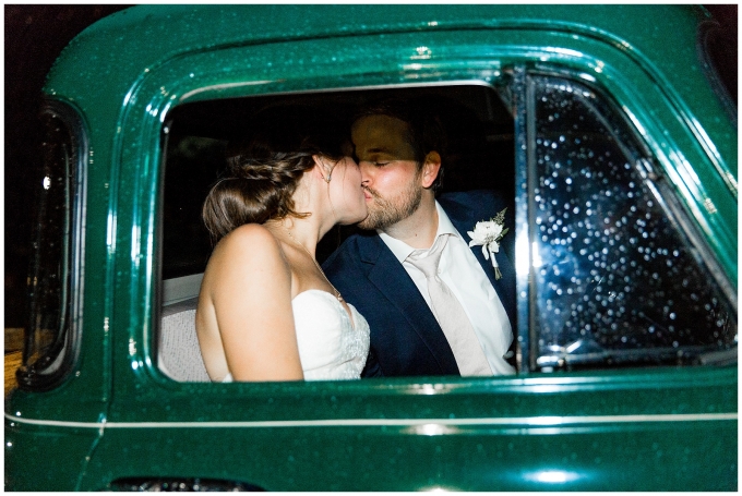 Raleigh nc wedding photographer-north hills club wedding-tiffany l johnson photography_0206.jpg