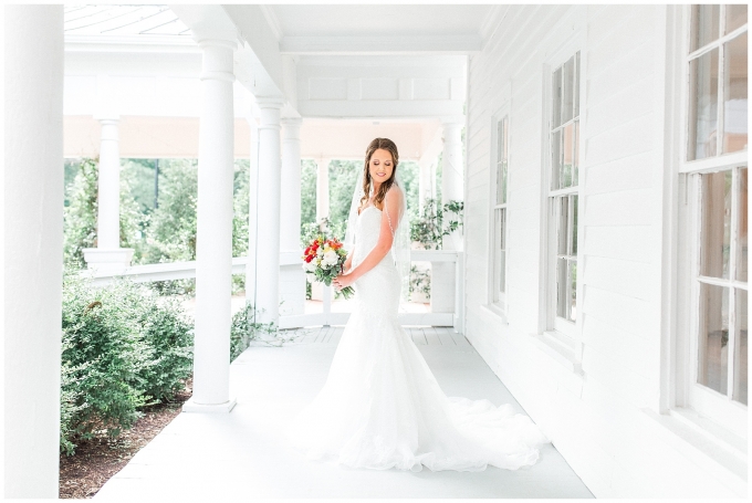 the leslie alford mims house bridal portrait session-tiffany l johnson photography-raleigh wedding photography_0008.jpg