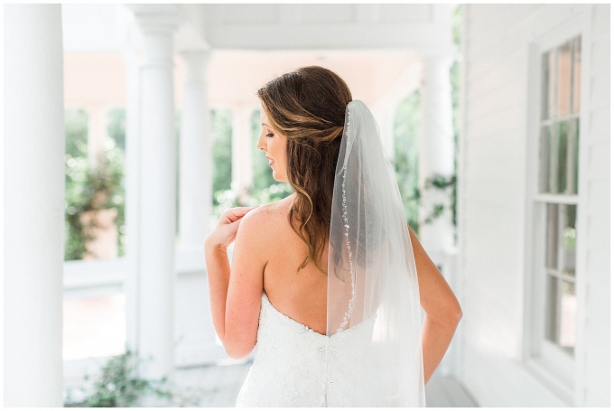 the leslie alford mims house bridal portrait session-tiffany l johnson photography-raleigh wedding photography_0010.jpg