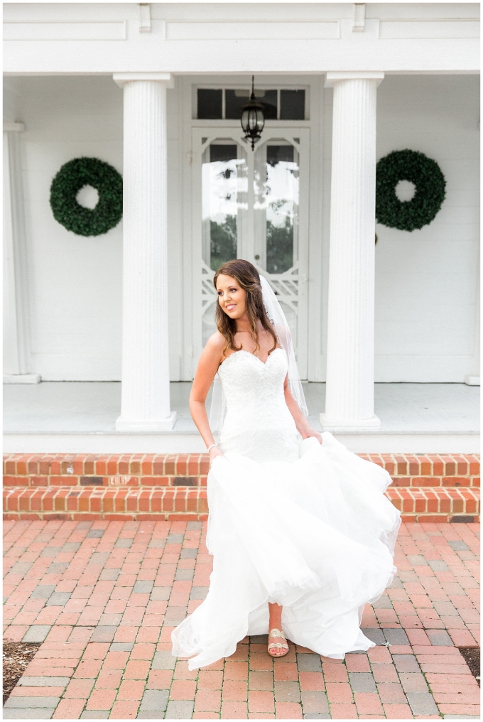 the leslie alford mims house bridal portrait session-tiffany l johnson photography-raleigh wedding photography_0032.jpg