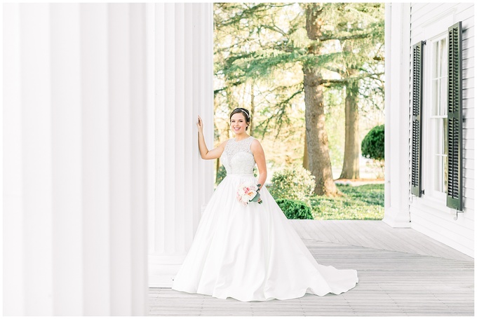 Rose Hill Plantation Bridal Session-Rose Hill Plantation wedding-tiffany l johnson photography_0044.jpg