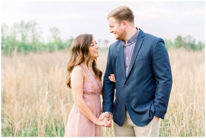 wildflower engagement session - tiffany l johnson photography_0007.jpg