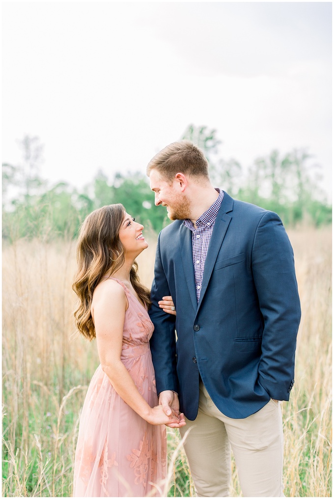 wildflower engagement session - tiffany l johnson photography_0009.jpg