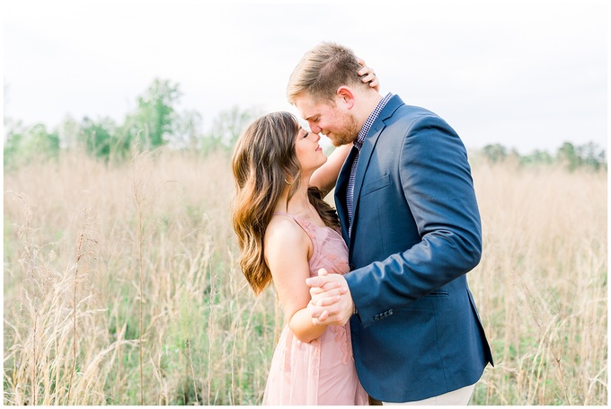 wildflower engagement session - tiffany l johnson photography_0033.jpg