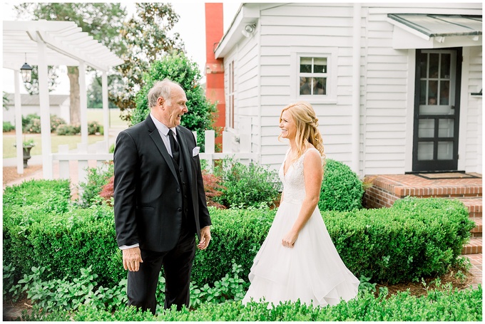 May Lew Farm Wedding - Farmville NC Wedding - Tiffany L Johnson Photography_0039.jpg