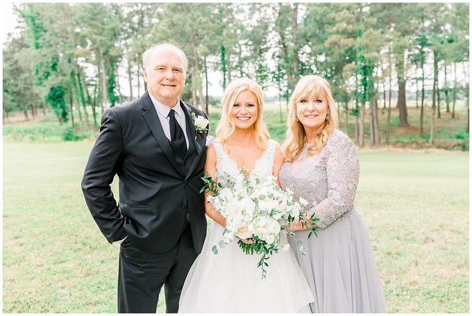 May Lew Farm Wedding - Farmville NC Wedding - Tiffany L Johnson Photography_0057.jpg