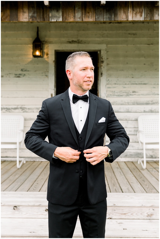 May Lew Farm Wedding - Farmville NC Wedding - Tiffany L Johnson Photography_0070.jpg