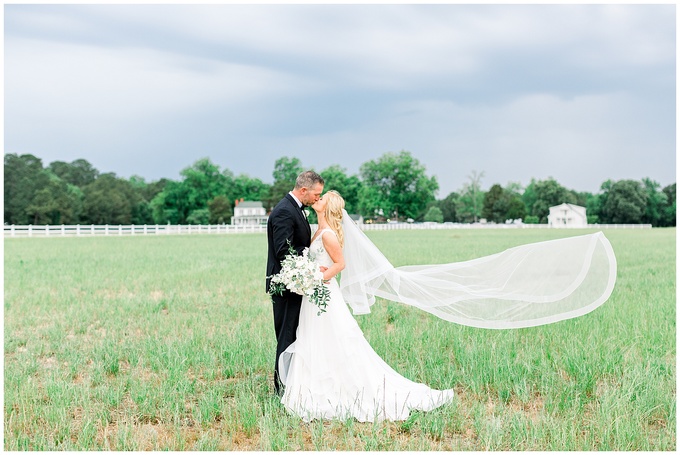 May Lew Farm Wedding - Farmville NC Wedding - Tiffany L Johnson Photography_0115.jpg